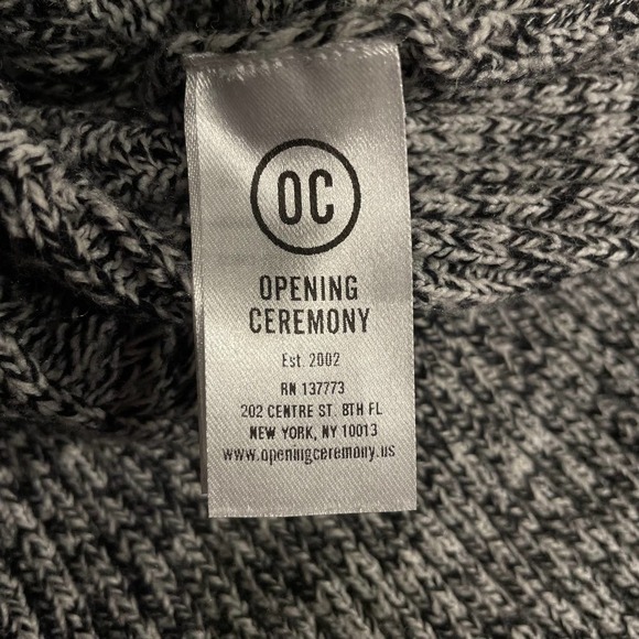 NWT Opening Ceremony Gray Sweater Pink Faux Fur Trim Large - Picture 9 of 10